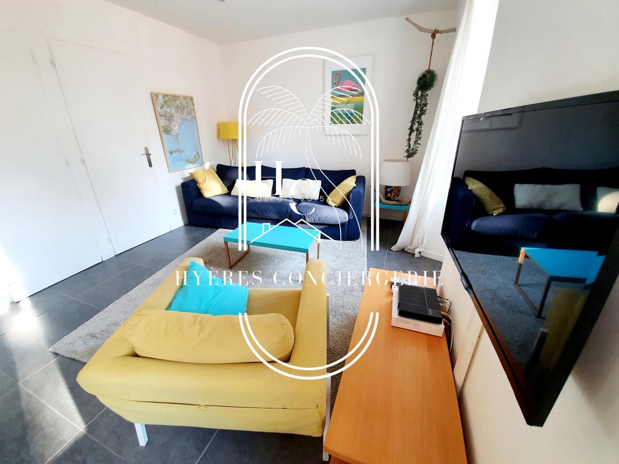 Petit Moulin-T3 Giens-Clim-Parking Apartment Hyeres Exterior photo